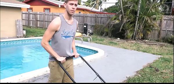  Bear Stepdad And Twink Son Fuck Outside After Yard Work